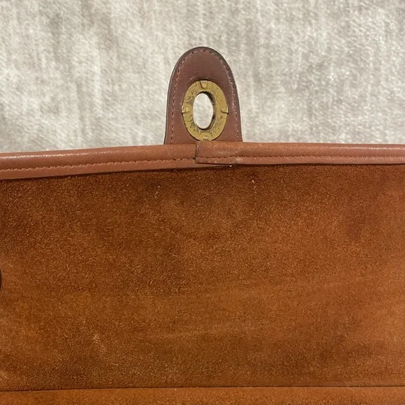 Vintage Coach Willis π - Picture 10 of 13